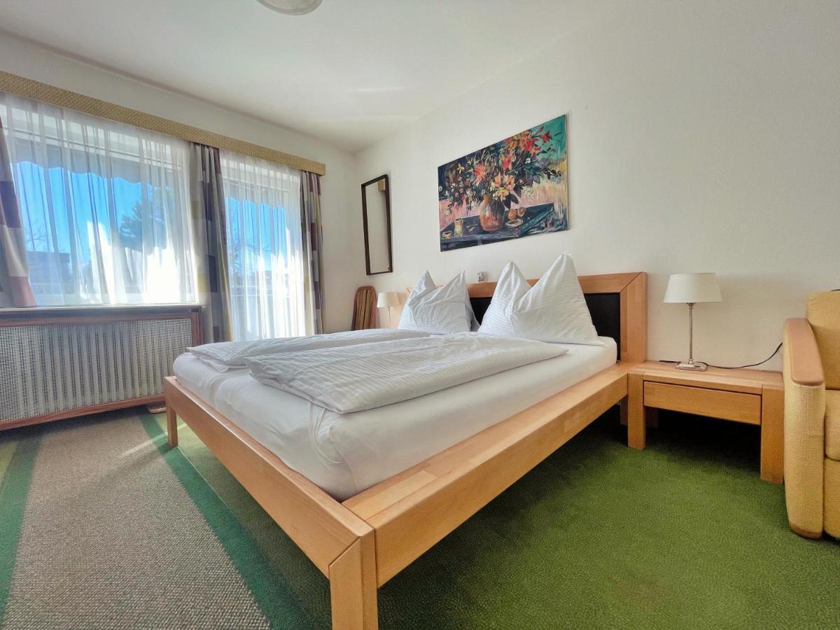 Gartenhotel Garni Pension B&B อินส์บรุค ภายนอก รูปภาพ